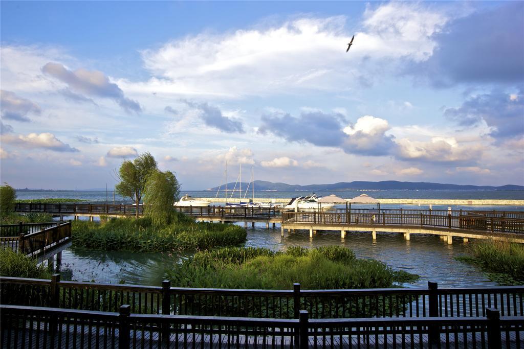 Suzhou Hanyuan Yacht&Resort Hotel Exterior photo
