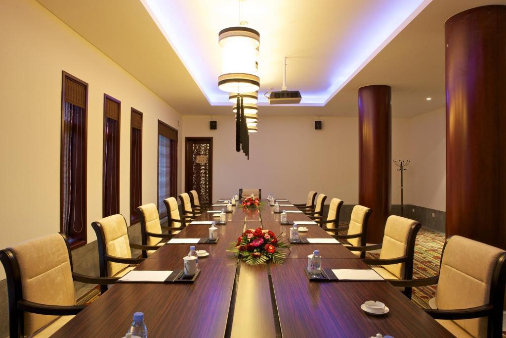 Suzhou Hanyuan Yacht&Resort Hotel Exterior photo