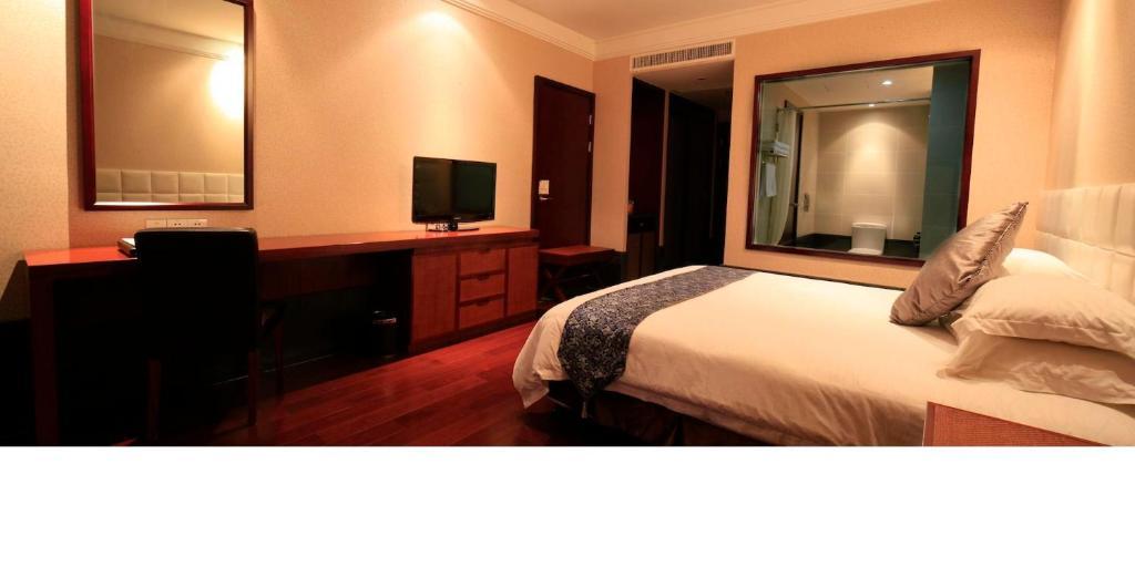 Suzhou Hanyuan Yacht&Resort Hotel Room photo